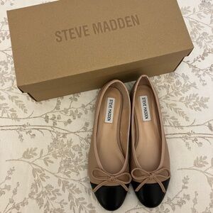 Steve Madden Natural Ballet Flats